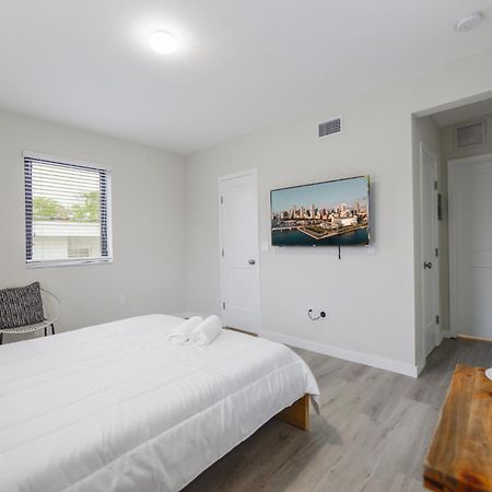 דירות Comfortable Studio Near Calle Ocho In מיאמי מראה חיצוני תמונה